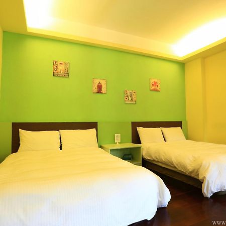 Xiangyang Tianyuan Bed & Breakfast Sanyi Ruang foto